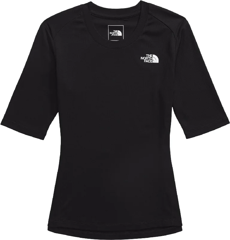 TNF Black / M / Altitude Sports